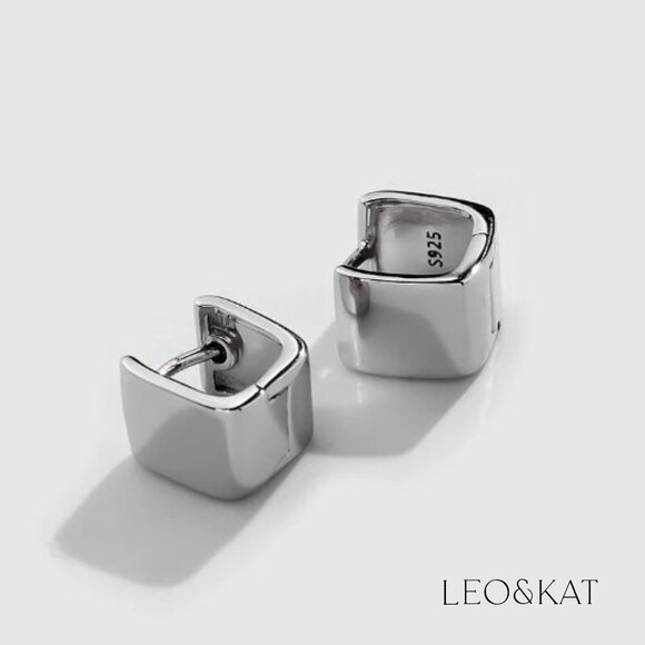 Extra Chunky Square Huggie Earrings. 925 Sterling Silver. #1057 - Picture 7 of 9
